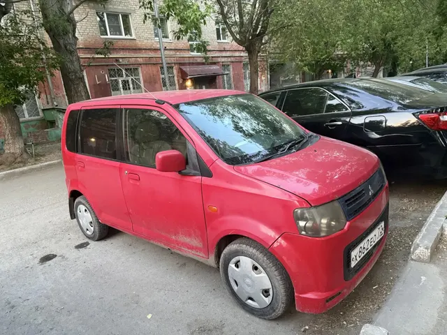 Автомобиль марки MITSUBISHI модель eK Wagon 2006 г.в. VIN-номер H82W0109664
