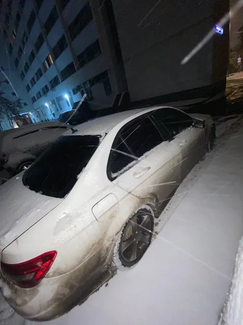 Автомобиль марки MERCEDES-BENZ модель C 200 2011 г.в. VIN-номер WDD2040481A562459