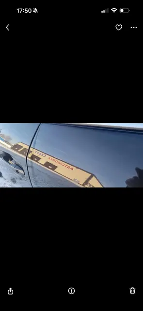 Автомобиль марки TOYOTA модель Avensis T27 2009 г.в. VIN-номер SB1BE76L20E003011
