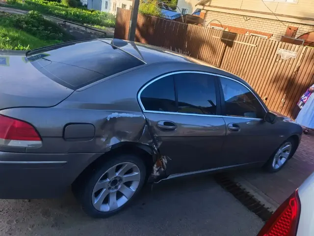Легковой автомобиль марки: BMW модель: 740I, год выпуска: 2006 г., идентификационный номер (VIN): WBAHL61050DN92674