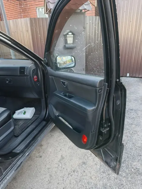 Автомобиль марки KIA модель SORENTO 2008 г.в. VIN-номер XWKJC524880007190