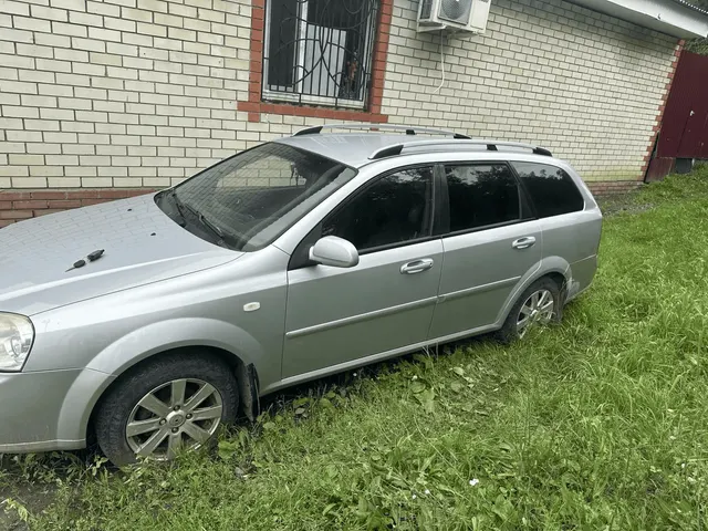 Автомобиль марки CHEVROLET модель KLAN 2008 г.в. VIN-номер XUUNF356J90006980