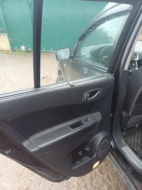 Автомобиль марки Рено модель Колеос 2008 г.в., VIN-номер VF1VY0C0VUC275416