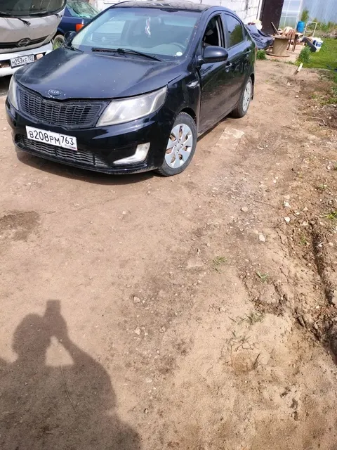 Автомобиль марки KIA модель Rio 2012 г.в. VIN-номер Z94CB41BBDR072230