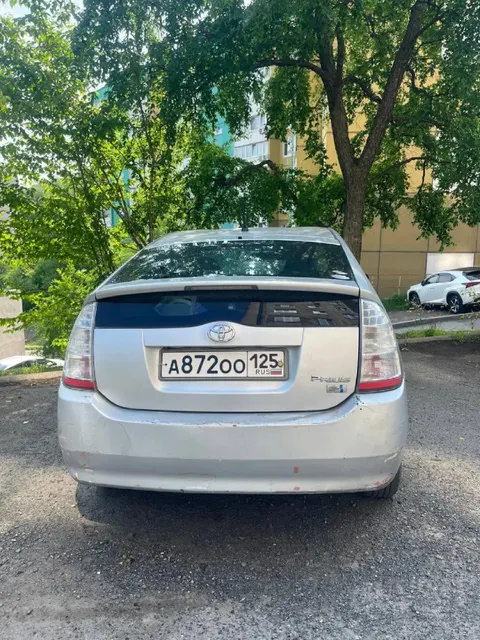 Автомобиль марки TOYOTA модель Prius 2008 г.в. VINномер NHW207812110