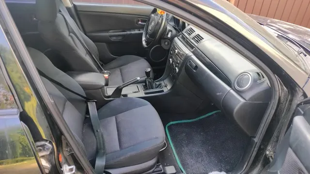 Автомобиль марки Mazda, модель 3, 2007 г.в., VIN: JMZBK14Z281692967 (залог ПАО Совкомбанк)