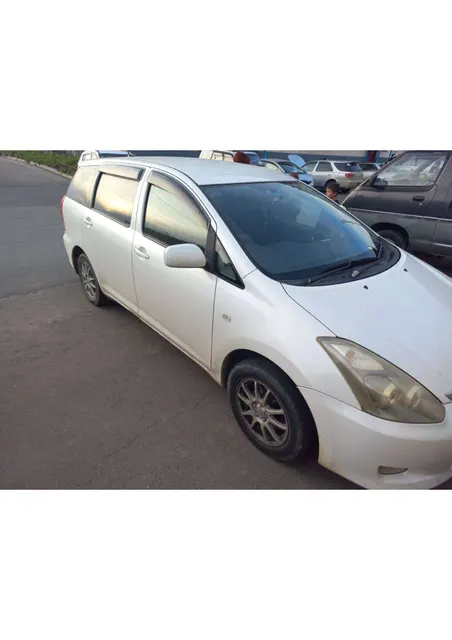 Легковой автомобиль марки: TOYOTA, модель: WISH, год выпуска: 2006 г., кузов №: ZNE140047875