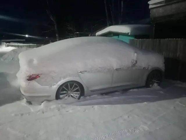 Автомобиль марки KIA модель Quoris 2013 г.в. VIN-номер XWELU412BD0000212