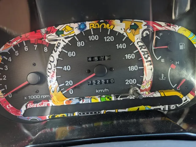 Легковой автомобиль марки: HYUNDAI, модель: Accent, год выпуска: 2005 г., идентификационный номер (VIN):X7MCF41GP5M053233, находящийся в залоге у ПАО "Совкомбанк";