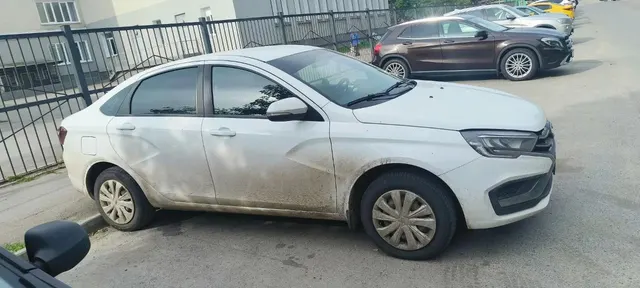 Автомобиль марки LADA модель VESTA 2023 г.в. VIN-номер XTAGFL110P0692634