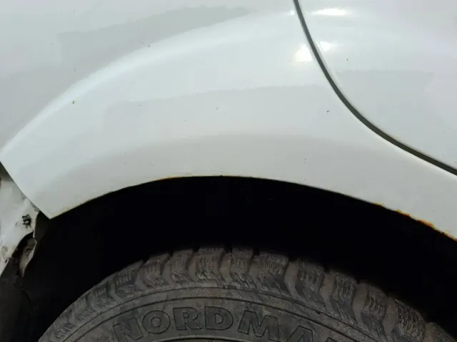 Автомобиль марки KIA модель Rio 2011 г.в. VIN-номер XWEDH411BB0010717