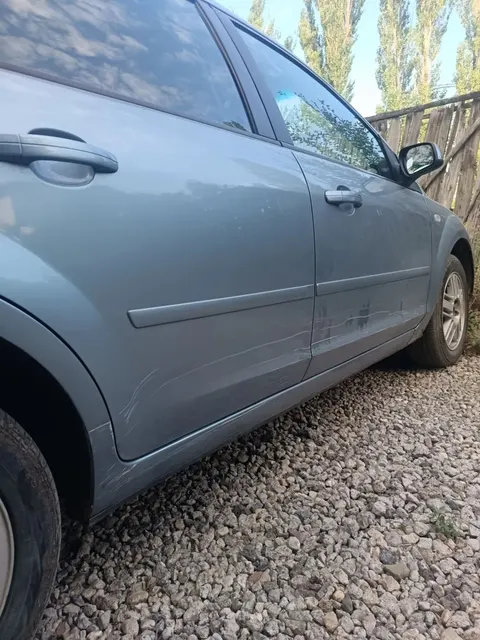 Автомобиль марки FORD модель Focus 2006 г.в. VIN-номер X9FWXXEEDW6B32877. В залоге у ПАО «Совкомбанк».