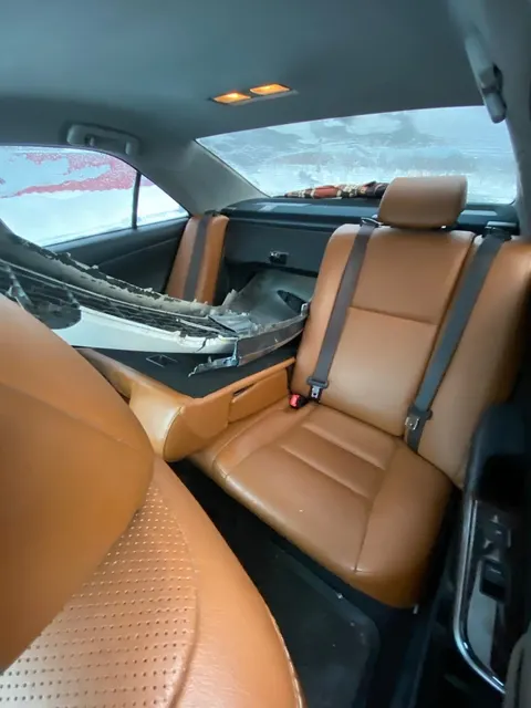 Автомобиль марки TOYOTA модель Camry 2017 VIN – номер XW7BF4FK90S160446.