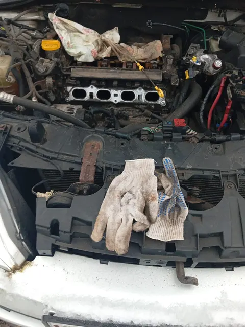 Автомобиль марки RENAULT модель Laguna 2008 г.в. VIN-номер VF1BT1W0D40307974