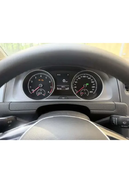 Автомобиль марки VOLKSWAGEN модель Golf, 2013 г.в. VIN-номер WVWZZZAUZEW006395