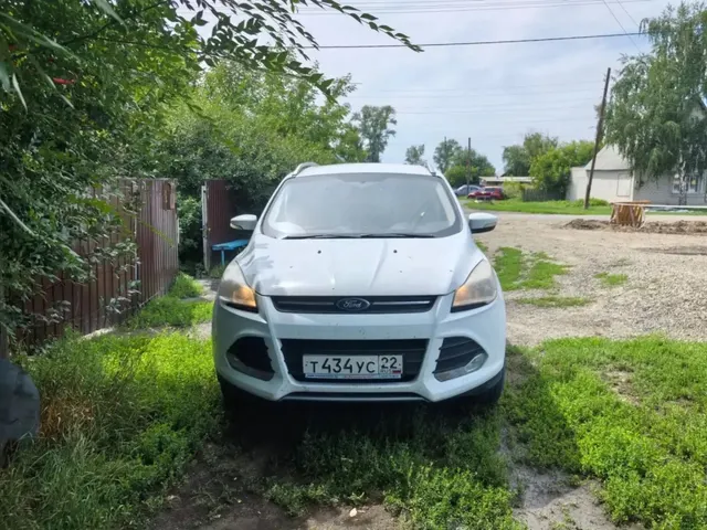 Автомобиль марки FORD модель Kuga 2014 г.в. VIN-номер Z6FAXXESMAEY12648