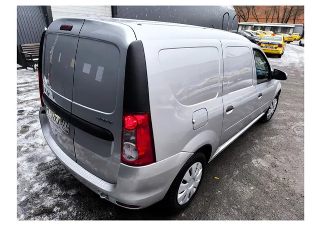 Автомобиль марки LADA модель LARGUS 2024 г.в. VIN-номер XTAFS025LS1514468, находится в залоге у ПАО "Совкомбанк".
