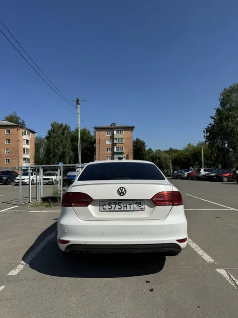 Легковой автомобиль марки: VOLKSWAGEN, модели: Jetta, год выпуска: 2011, идентификационный номер (VIN): WVWZZZ16ZCM028474