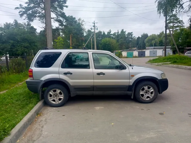 Автомобиль марки FORD модель МАВЕРИК XLT 2003 г.в. VIN-номер WF0CU93143KC89936.