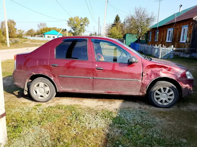 Легковой автомобиль марки: RENAULT, модель: Logan, год выпуска: 2011 г., кузов №: X7LLSRB1HBH380852, идентификационный номер (VIN): X7LLSRB1HBH380852. Имущество находится в залоге ПАО "Совкомбанк"