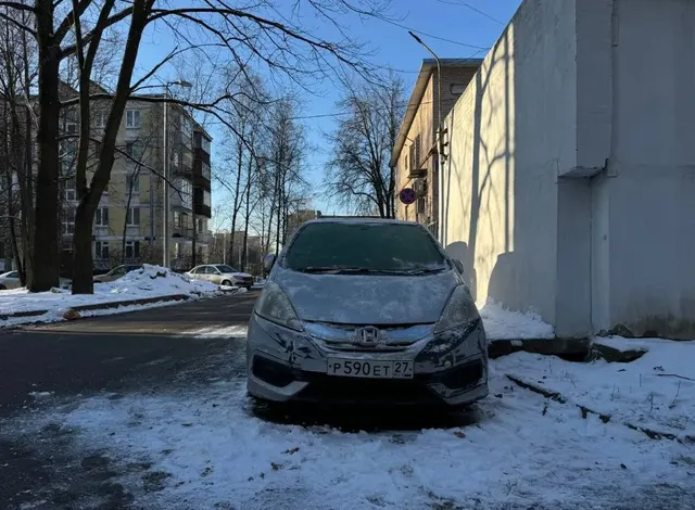 Автомобиль марки: HONDA, модель: FIT SHUTTLE HYBRID, год выпуска: 2014г., кузов №: GP2-3217507