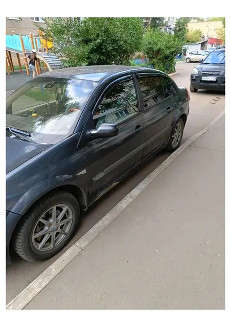 Легковой автомобиль марки: RENAULT, модель: Megane II C2E16 115, год выпуска: 2006 г., идентификационный номер (VIN): VF1LM1B0H36379409