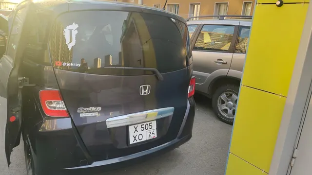 Автомобиль марки HONDA модель freed spike 2014 г.в., номер кузова GB-1622128