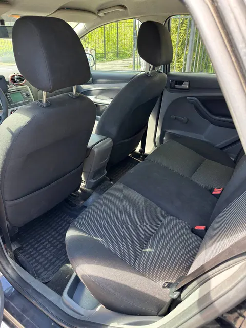 Автомобиль марки FORD Focus 2011 г.в. VIN-номер X9FPXXEEDPBK56143