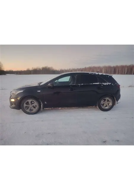 Автомобиль марки KIA модель СЕЕD 2019 г.в. VIN-номер XWEH1516AK0000609. Объект в залоге. Залогодержатель ПАО «Совкомбанк» (ИНН 4401116480, ОГРН 1144400000425).