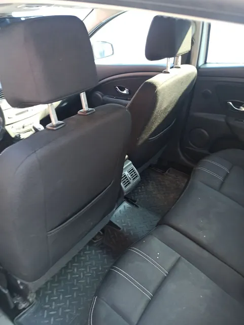 Легковой автомобиль марки: RENAULT, модель: Fluence, год выпуска: 2013 г., кузов №: VF1LZL70T48524693, идентификационный номер (VIN): VF1LZL70T48524693