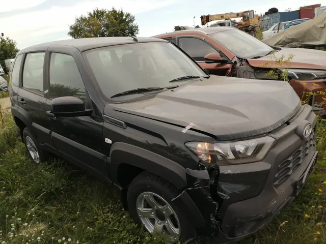 Автомобиль марки LADA модель Niva 2024 г.в. VIN-номер XTA212300S0923922 В залоге у Совкомбанк