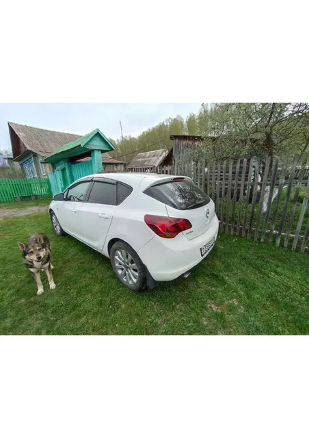 Автомобиль марки OPEL модель Astra 2011 г.в. VIN-номер XUFPE6DJXB3026720