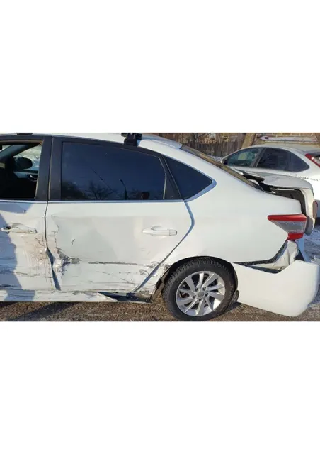 Автомобиль марки NISSAN модель Sentra 2015 г.в. VINномер Z8NBFAB1753093024