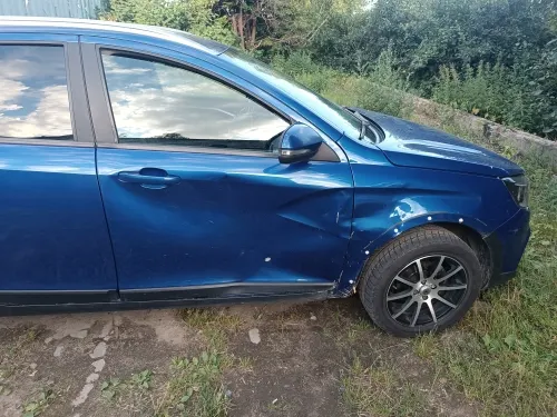 Автомобиль марки LADA модель Vesta 2021 г.в. VIN- номер XTAGFK440NY609151