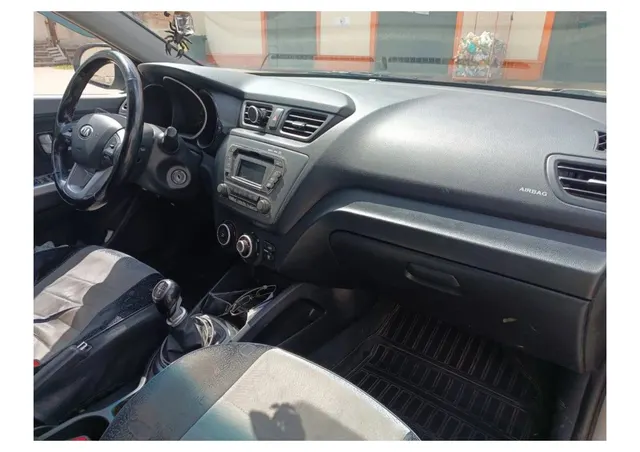 Автомобиль марки KIA модель Rio 2014 г.в. VINномер Z94CB51BAER038774