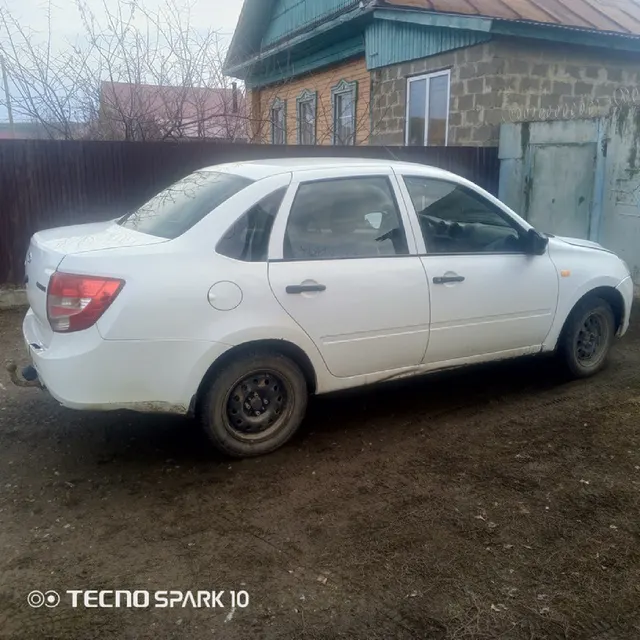 Легковой автомобиль: марка, модель: LADA 219010 LADA Granta, год выпуска: 2015, идентификационный номер (VIN): XTA219010G0371966