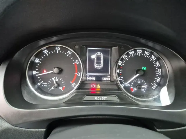Автомобиль марки SKODA модель Rapid 2017 г.в. VIN номер XW8AC2NH3HK119610