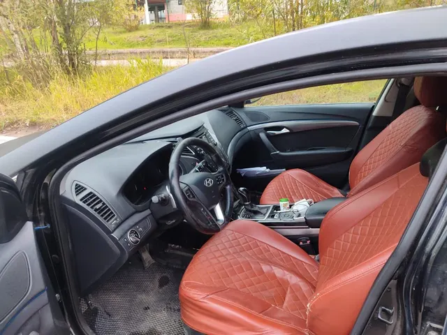 Легковой автомобиль марки HYUNDAI модель VF(I40) 2013 г.в. VIN-номер XWELC41CBD0002865.