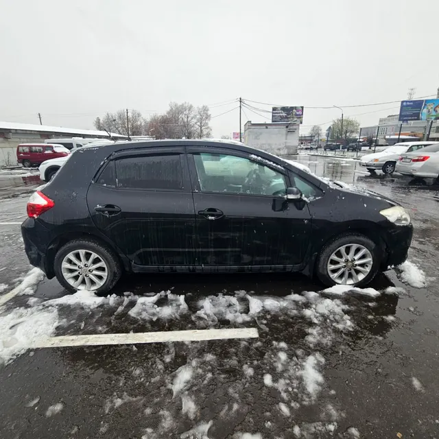 Легковой автомобиль TOYOTA Auris, 2010 г. в., кузов №: NMTKE58E80R065360, (VIN): NMTKE58E80R065360, цвет: черный, гос. знак М037АМ550