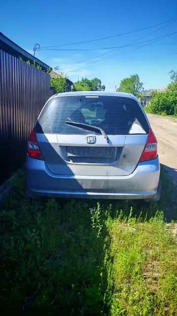 Легковой автомобиль марки: HONDA модель: FIT, год выпуска: 2001 г., кузов №: GD1- 1002458