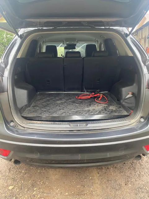Автомобиль марки MAZDA модель CX-5 2013 г.в. VIN-номер RUMKE1978EV018952, залогодержатель: ПАО "СовкомБанк"