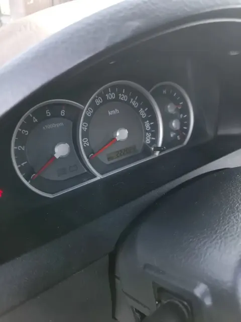 Автомобиль марки KIA модель SORENTO 2008 г.в. VIN-номер XWKJC524880007190