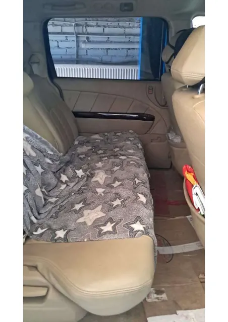 Легковой автомобиль марки: HONDA, модель: ELISYON, год выпуска: 2005 г., кузов №: RR1-1023140.