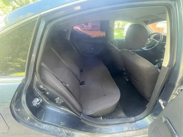Легковой автомобиль марки: NISSAN, модели: Almera, год выпуска: 2013 г., идентификационный номер (VIN): Z8NAJL00049659460. В залоге у ПАО "Совкомбанк".