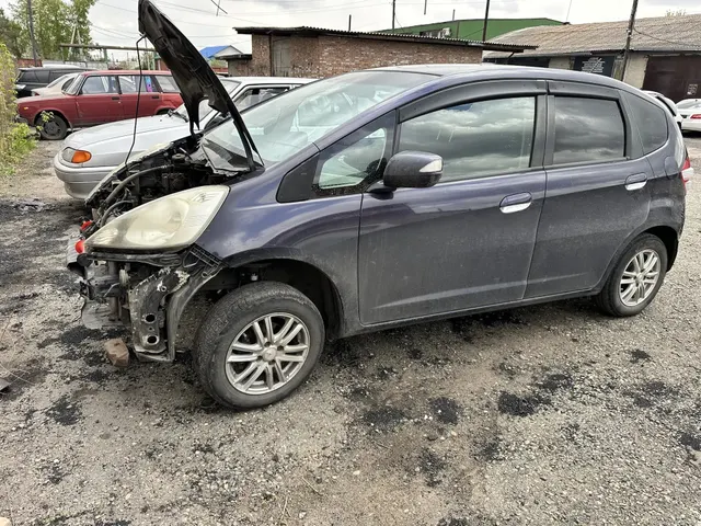 Легковой автомобиль марки: HONDA, модели: FIT, год выпуска: 2010 г.. кузов №GE6-1347602