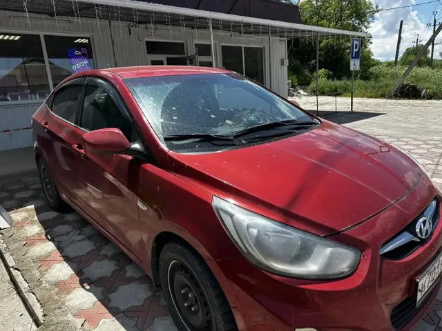 Автомобиль марки HYUNDAI модель Solaris 2012 г.в. VIN-номер Z94CU41CACR127321