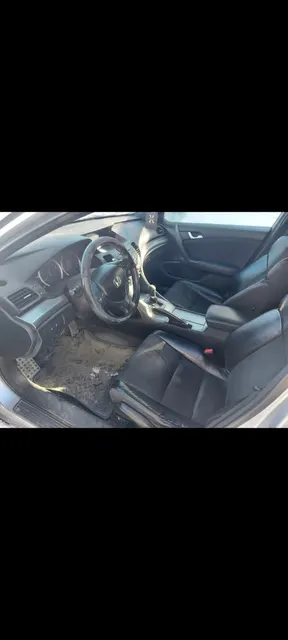 Автомобиль марки HONDA модель ACCORD 2011 г.в. VIN-номер JHMCU2660CC204008, (залог в пользу ПАО «Совкомбанк»).