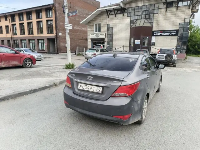 Автомобиль марки HYUNDAI модель Solaris 2014г.в. VIN-номер Z94CU41DAFR375969