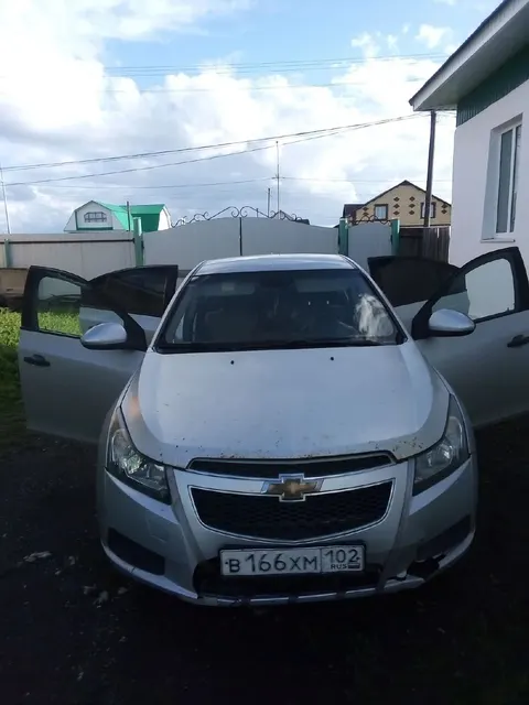 Легковой автомобиль марки: CHEVROLET, модель: Cruze, год выпуска: 2010 г.
