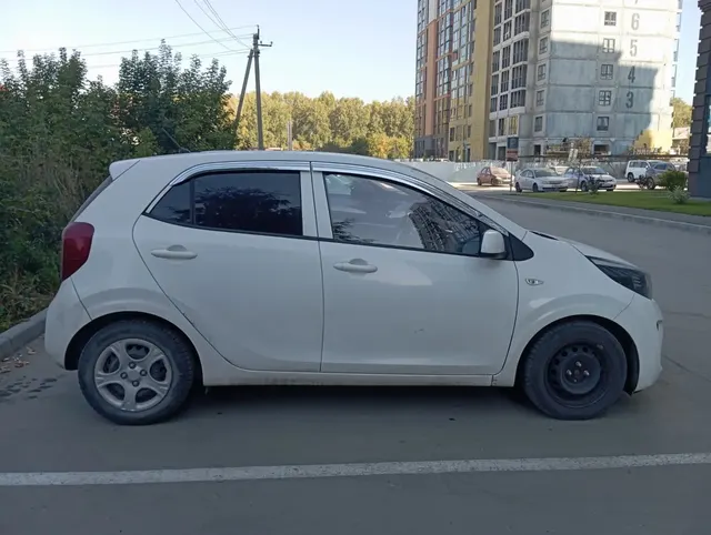 Легковой автомобиль марки: KIA, модели: MORNING, год выпуска: 2017 г., идентификационный номер (VIN) KNAB6511BHT128507, находящийся в залоге у ПАО «Совкомбанк»